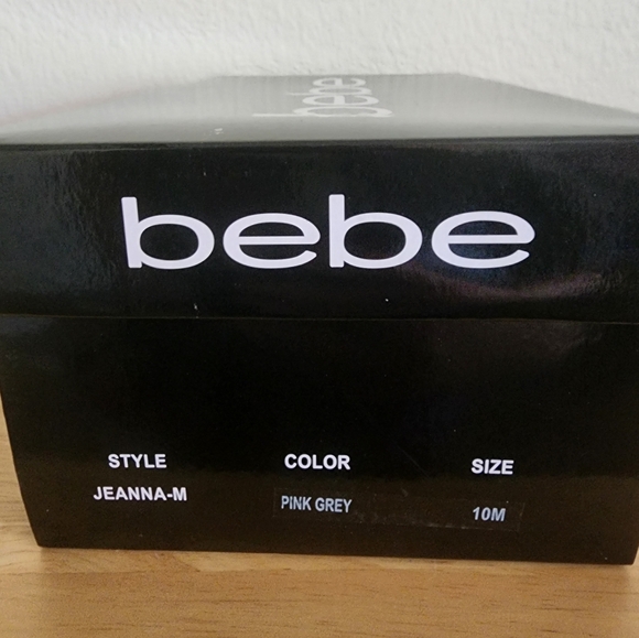 Bebe fuzzy slides - Picture 4 of 4